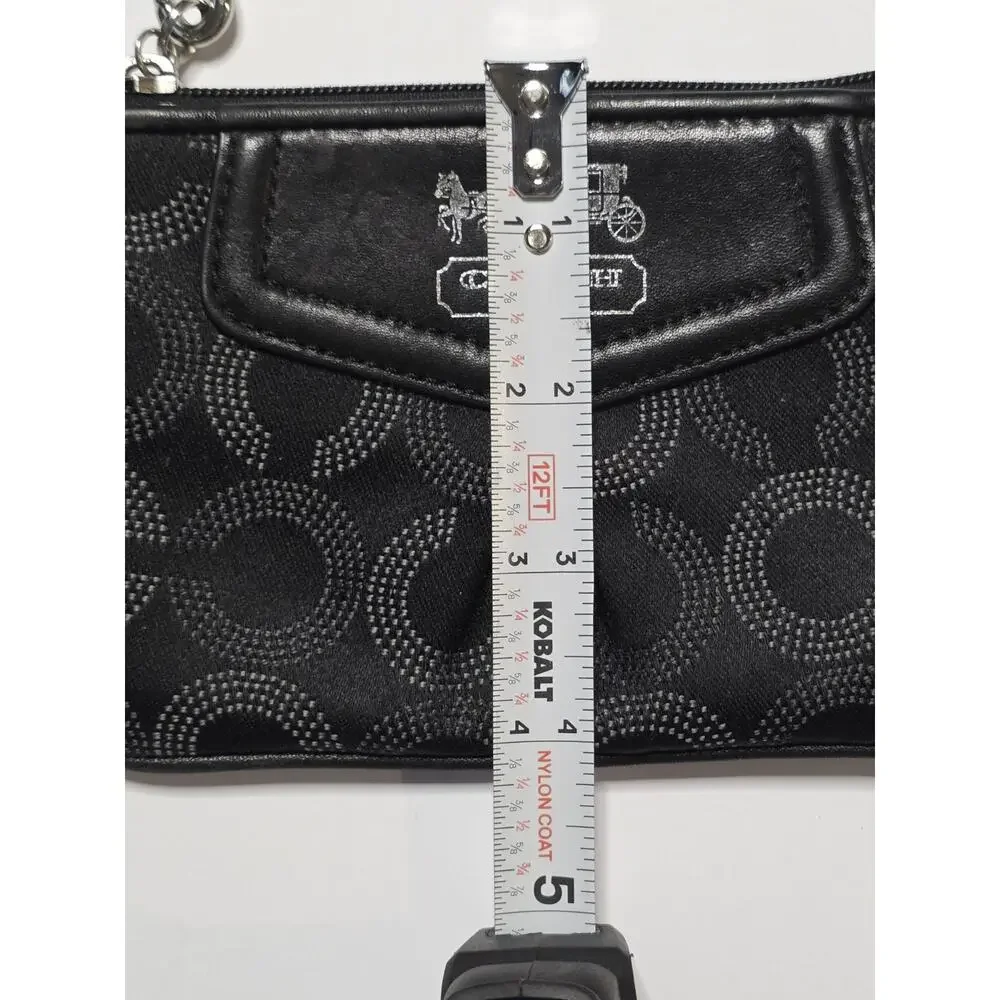 Coach Madison Op Art Wristlet Blue Interior Hang Tag